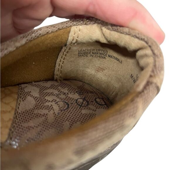 BOC Women’s Size 10 Brown Leather Clogs Slip On Comfort Shoes Nursing - Picture 7 of 7